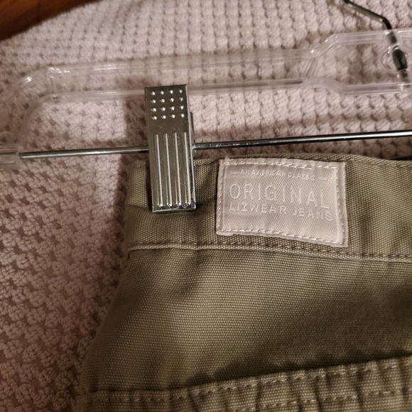 Liz Claiborne Khaki Jeans Size 12 - Picture 4 of 5